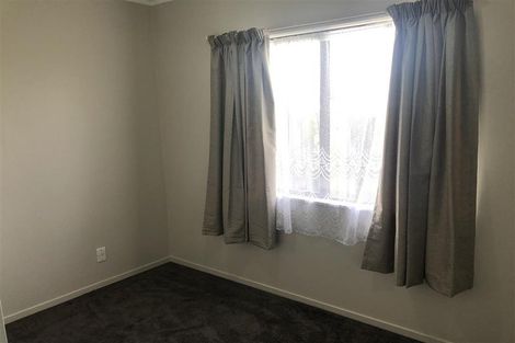 Photo of property in 2/45 Templeton Place, Clendon Park, Auckland, 2103
