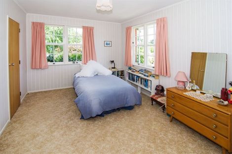 Photo of property in 12 Chamberlain Road, Masterton, 5810