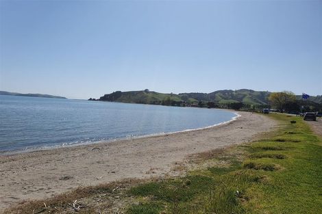 Photo of property in 1 Lamont Place, Waikanae, 5036