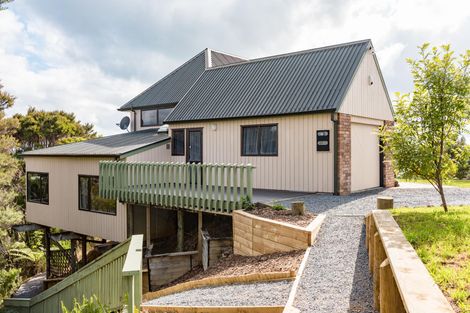 Photo of property in 119 Te Haumi Drive, Paihia, 0200