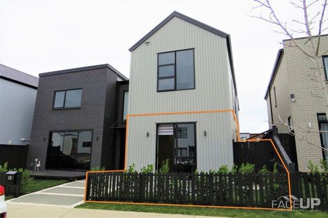 Photo of property in 12 Skua Road, Hobsonville, Auckland, 0616