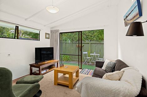 Photo of property in 3 Hibiscus Avenue, Snells Beach, 0920