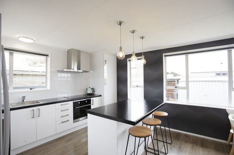 Photo of property in 15 Ross Street, Grasmere, Invercargill, 9810