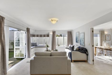 Photo of property in 47 Falkirk Avenue, Seatoun, Wellington, 6022