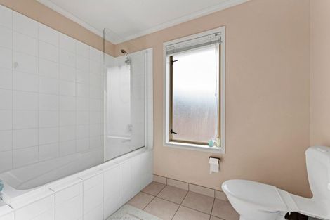 Photo of property in 31 Millennial Way, Orewa, 0931