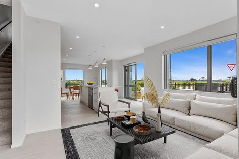 Photo of property in 39 Parkmore Drive, Rosehill, 2113