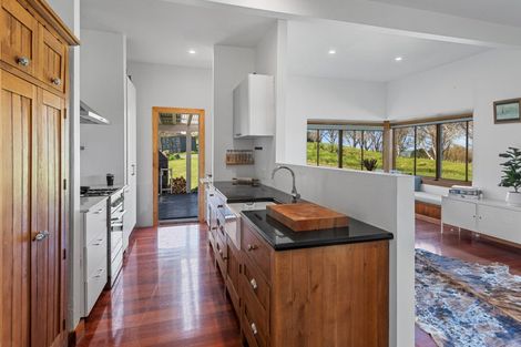 Photo of property in 228 Petley Road, Paparoa, 0571
