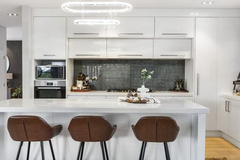 Photo of property in 31 Aldon Lane, The Gardens, Auckland, 2105