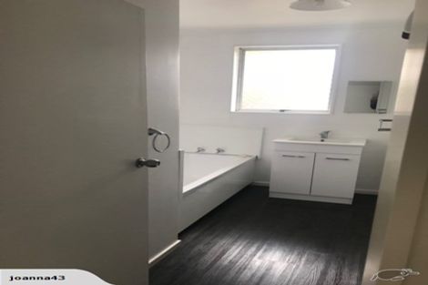 Photo of property in 174 Wilsons Road, Saint Martins, Christchurch, 8022