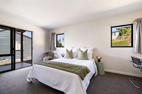 Photo of property in 5 Gum Lane, Queenstown, 9300