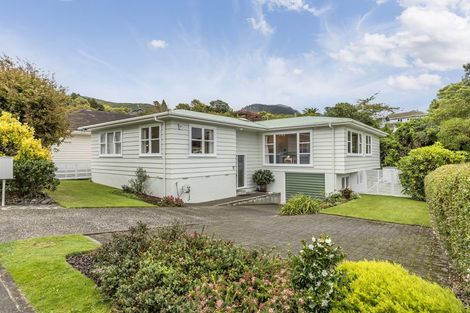Photo of property in 20 Pembroke Street, Tawa, Wellington, 5028