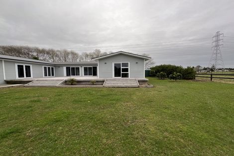 Photo of property in 171 Boord Crescent, Kumeu, 0891
