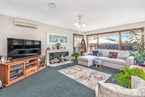 Photo of property in 26 Staveley Street, Avonhead, Christchurch, 8042