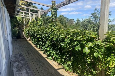 Photo of property in 140 Attwood Road, Paremoremo, Auckland, 0632