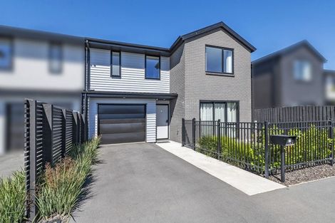 Photo of property in 12 Miromiro Street, Broomfield, Christchurch, 8042