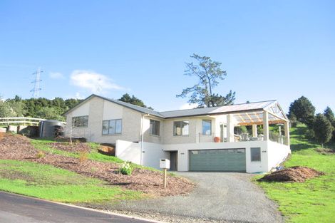 Photo of property in 148 Polo Prince Drive, Alfriston, Auckland, 2105