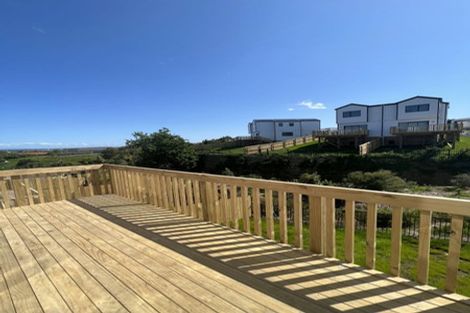 Photo of property in 41b Crestview Rise, Papakura, 2110