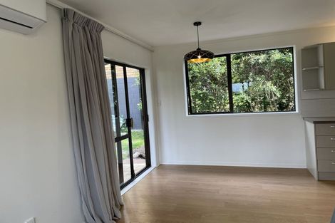 Photo of property in 84a/2 Avonleigh Road, Green Bay, Auckland, 0604