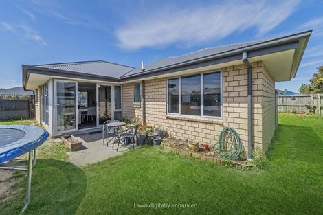 Photo of property in 18 Maitland Crescent, Rolleston, 7614