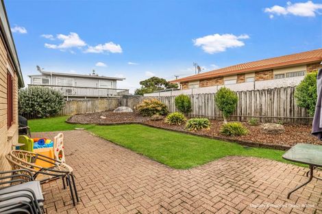 Photo of property in 24 San Domingo Rise, Henderson, Auckland, 0612