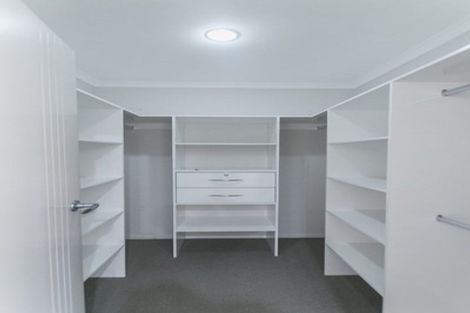 Photo of property in 94 San Marino Drive West, Henderson, Auckland, 0612