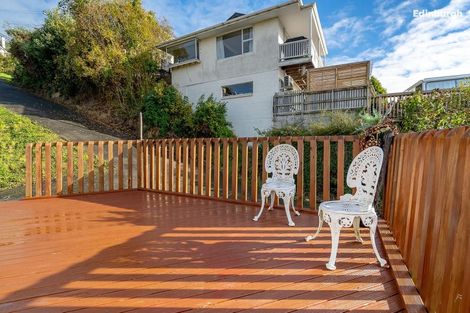 Photo of property in 35 Easther Crescent, Kew, Dunedin, 9012