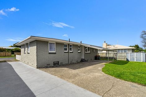 Photo of property in 8 Kahu Street, Utuhina, Rotorua, 3015