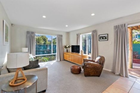 Photo of property in 20 Cashmere Road, Cashmere, Christchurch, 8022