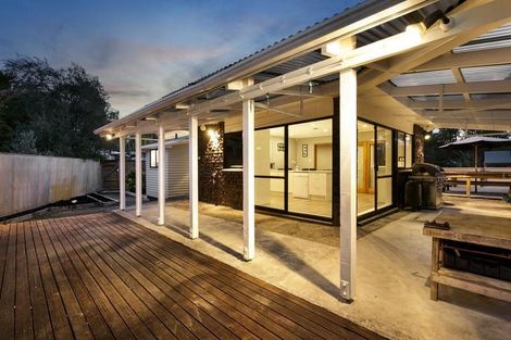 Photo of property in 63 Kaurilands Road, Titirangi, Auckland, 0604