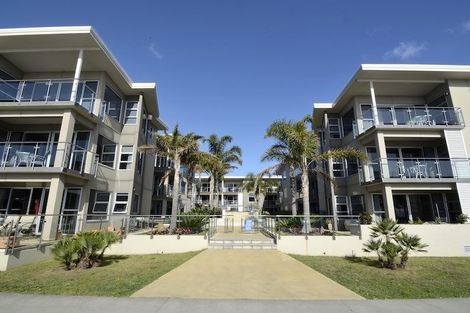 Photo of property in Edgewater Palms, 10 Marsden Road, Paihia, 0200