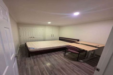 Photo of property in 2/198 Archers Road, Glenfield, Auckland, 0629