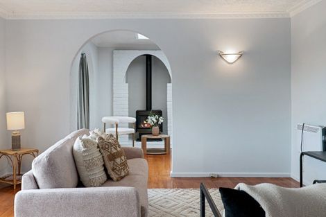 Photo of property in 24 Greendale Avenue, Avonhead, Christchurch, 8042