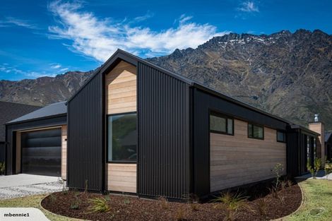 Photo of property in 6 Maize Street, Jacks Point, Queenstown, 9371
