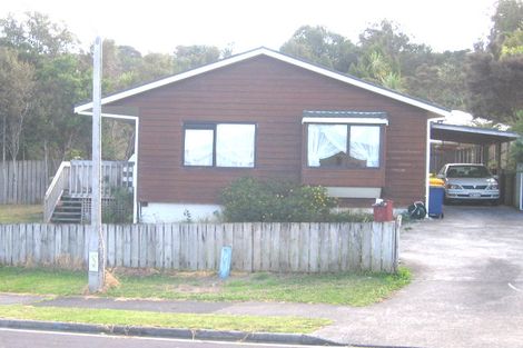 Photo of property in 1/25 Heathglen Place, Bayview, Auckland, 0629