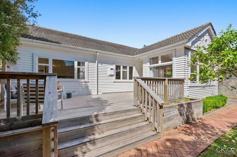 Photo of property in 232 Fergusson Drive, Heretaunga, Upper Hutt, 5018