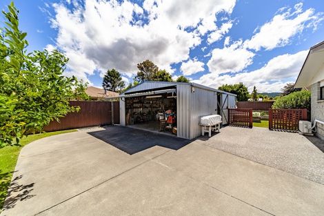Photo of property in 32 O'dowd Road, Taradale, Napier, 4112
