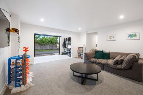 Photo of property in 19 Hinton Avenue, Forest Lake, Hamilton, 3200