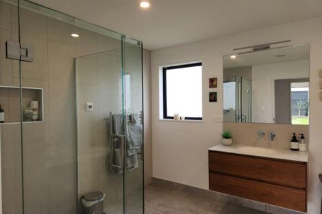 Photo of property in 41 Grayshott Avenue, Casebrook, Christchurch, 8051