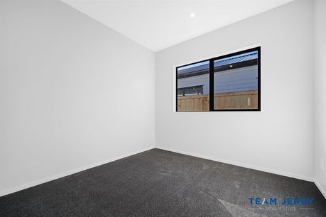 Photo of property in 27 Huringa Road, Karaka, 2113