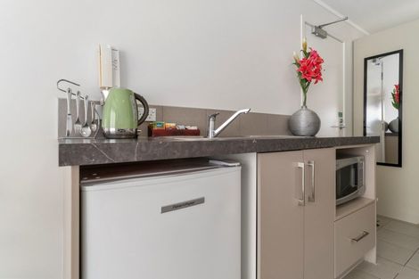 Photo of property in Atlas Apartments, 10/49 Maunganui Road, Mount Maunganui, 3116
