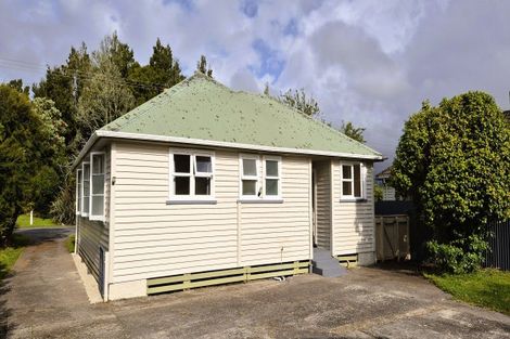 Photo of property in 66 Domett Street, Westport, 7825