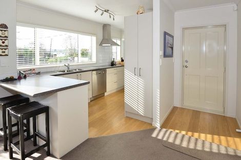 Photo of property in 44 Hatton Road, Orewa, 0931