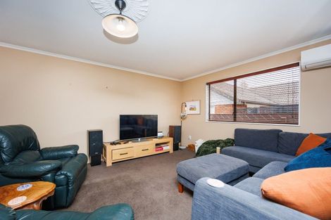 Photo of property in 23 Norfolk Crescent, Feilding, 4702