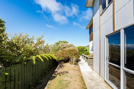 Photo of property in 3 Tolhurst Street, Johnsonville, Wellington, 6037