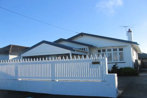 Photo of property in 2/189 Knights Road, Hutt Central, Lower Hutt, 5011