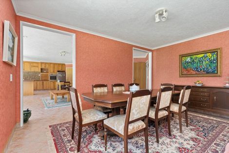 Photo of property in 128 Tararua Drive, Upper Plain, Masterton, 5888