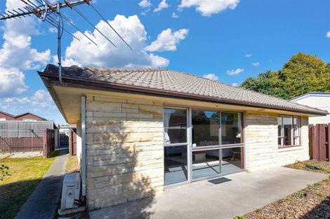 Photo of property in 18 Peer Street, Upper Riccarton, Christchurch, 8041
