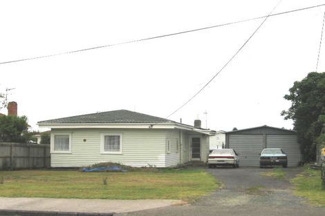 Photo of property in 1/11 Salisbury Road, Birkdale, Auckland, 0626