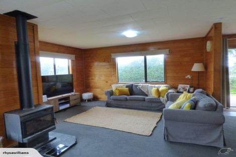 Photo of property in 9 Hobart Drive, Spotswood, New Plymouth, 4310