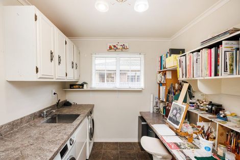 Photo of property in 7 Woodfield Avenue, Roslyn, Palmerston North, 4414